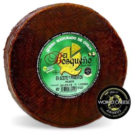 Queso de oveja curado en pimentón El Bosqueño